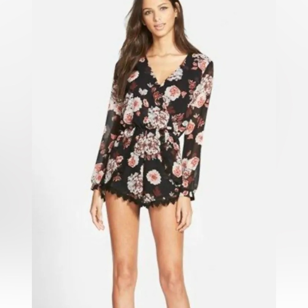 ASTR Black Floral Romper with lace trim